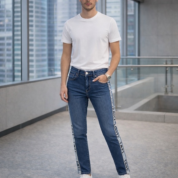 Levi’s 502™ Regular Taper Jeans – Men’s W28 L28 - Picture 2 of 11